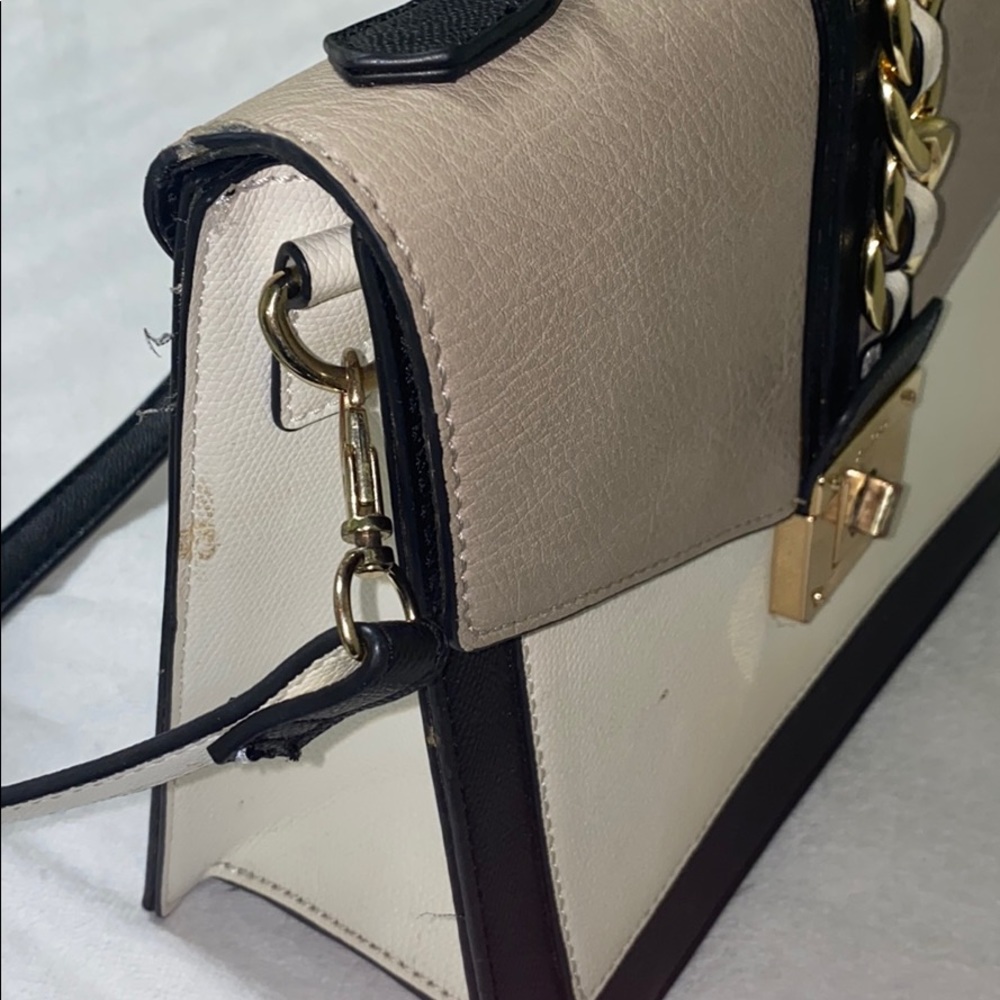 Bag - Picture 3 of 3